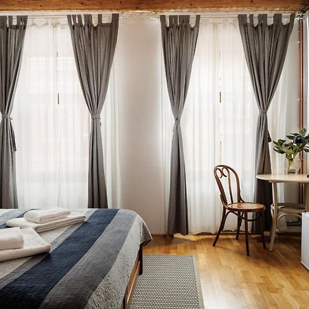 Wood House Republicii Hotel Brasov Ngoại thất bức ảnh