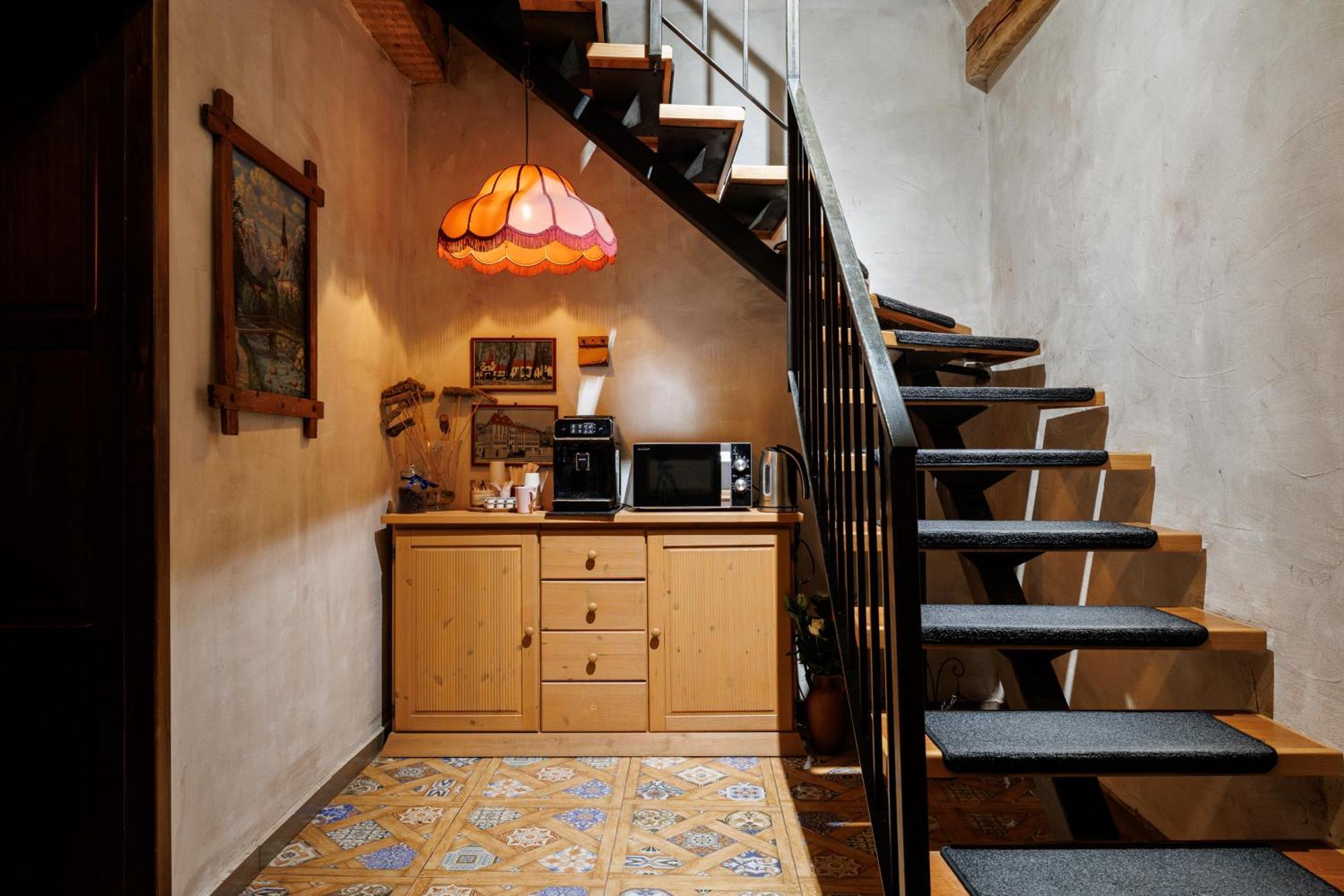 Wood House Republicii Hotel Brasov Ngoại thất bức ảnh