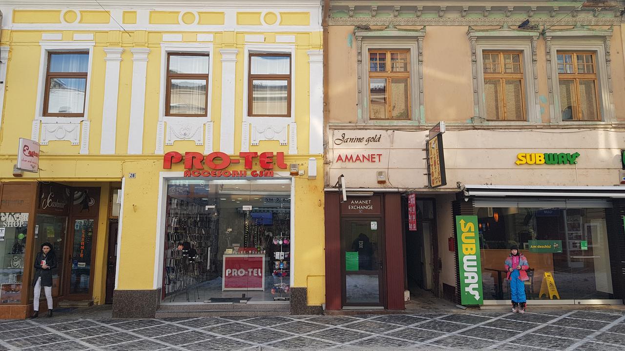 Wood House Republicii Hotel Brasov Ngoại thất bức ảnh